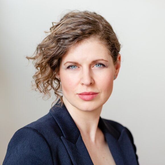 Lindsay Herbert