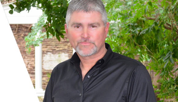 Lee Shelby