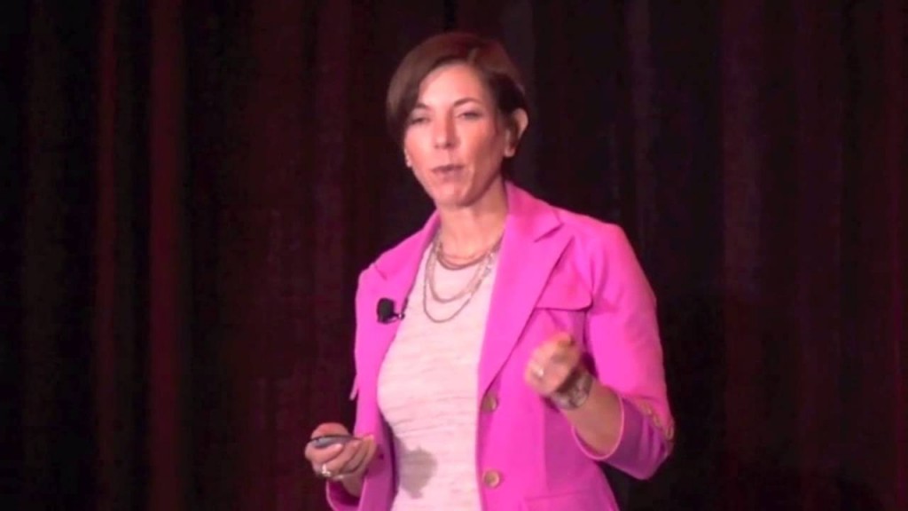 Lisa Kay Solomon: WSJ Best Selling Author, Innovation Professor, Strategist, Keynote Speaker