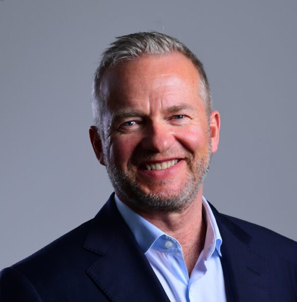 Lars Tvede