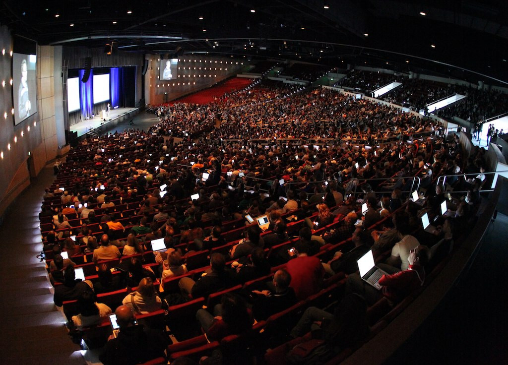 All Speeches Aren’t Created Equal: 5 Things to Consider Before Choosing a Keynote Speaker