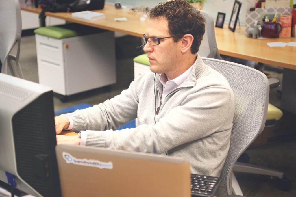 10 Ways to Thrive at a Bad Job