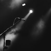 From Mark Twain to Rihanna: Famous Figures Share Tips for Managing Stage Fright