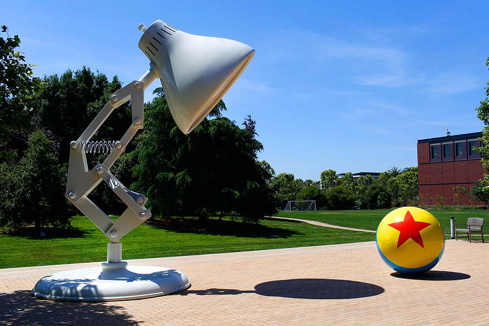 7 Steps to Giving Creative Feedback From Pixar Story Veteran Matthew Luhn