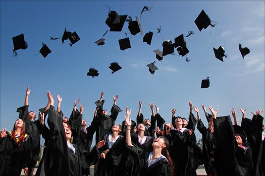 Who Are the Top Commencement Speakers? We’ll tell you who!
