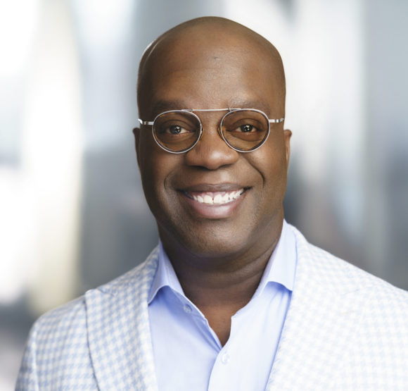 Simon T. Bailey