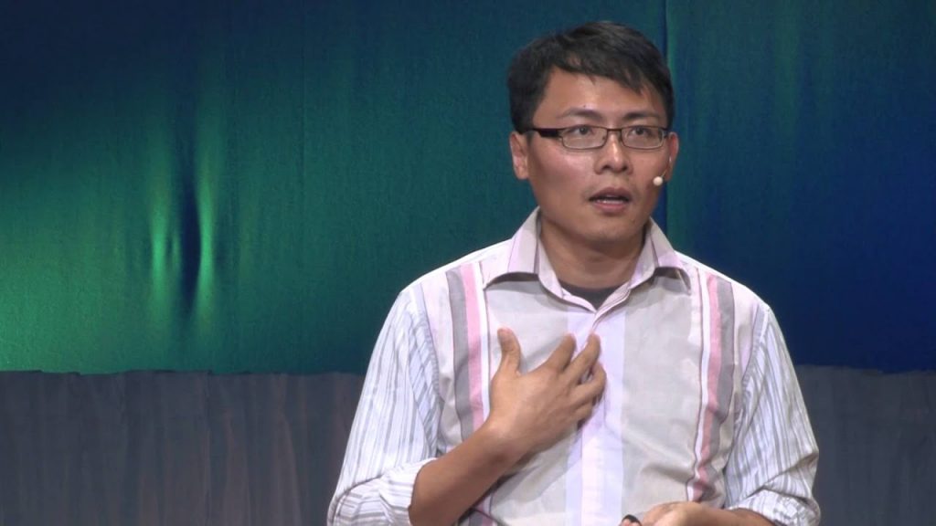 Fast solutions for a brighter future – rapid prototyping entrepreneurship: Tom Chi at TEDxKyoto 2013
