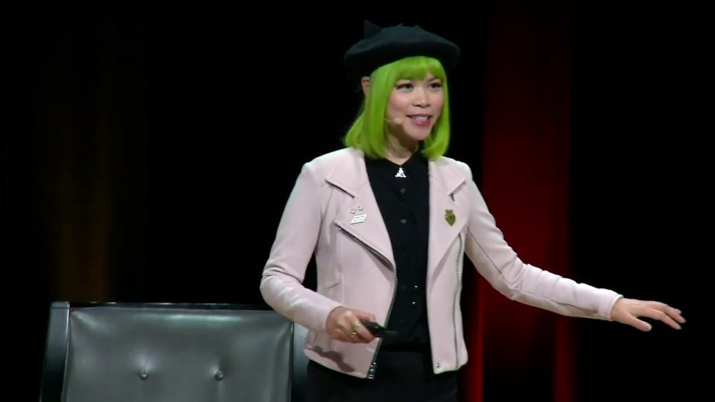 Unpacking the LinkedIn Influencer | Social Media Week Toronto 2018 Opening Keynote | Goldie Chan