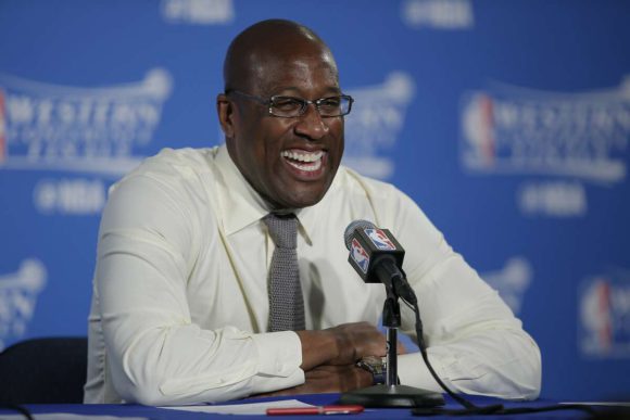 Coach Mike Brown