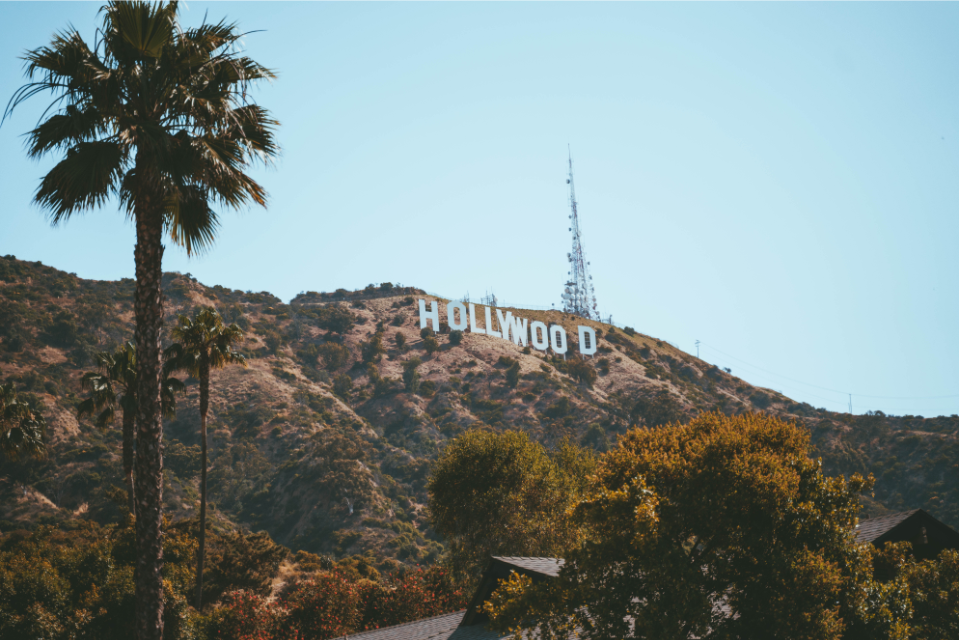 Top 10 Celebrity Motivational Keynote Speakers