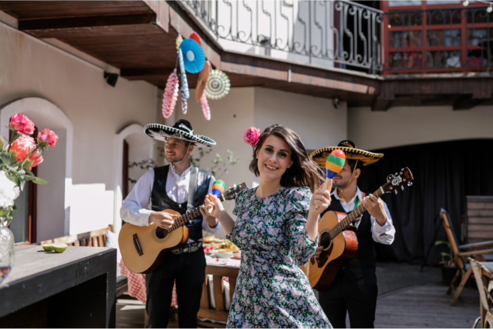 Celebrate Hispanic Heritage Month with a Top Hispanic Keynote Speaker