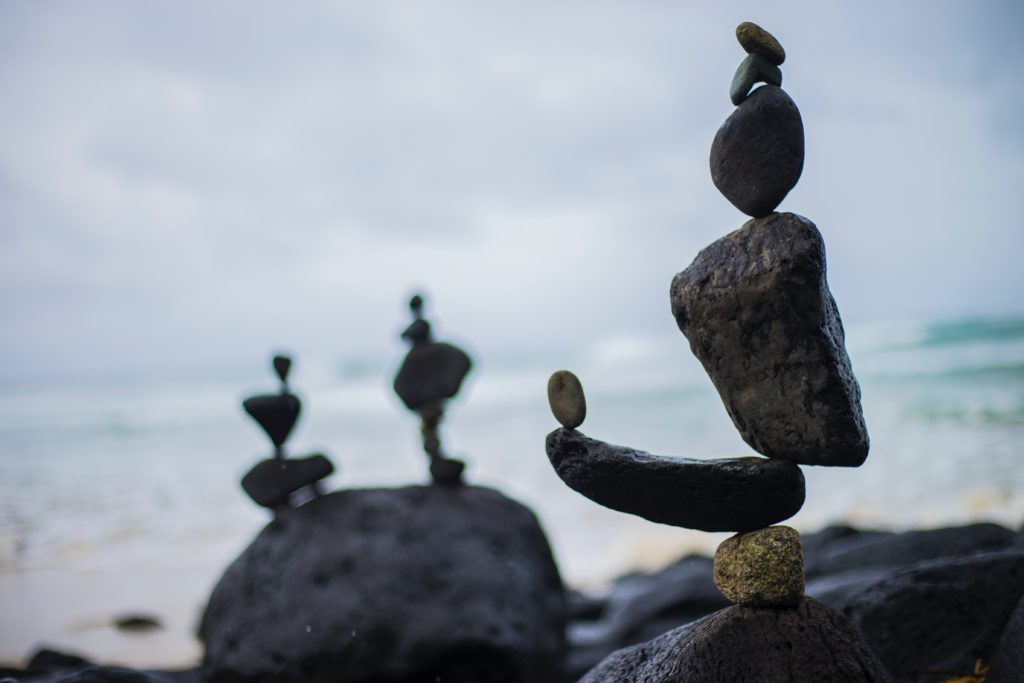 Top Ten Work-Life Balance Keynote Speakers to Foster Equilibrium in the Holiday Season