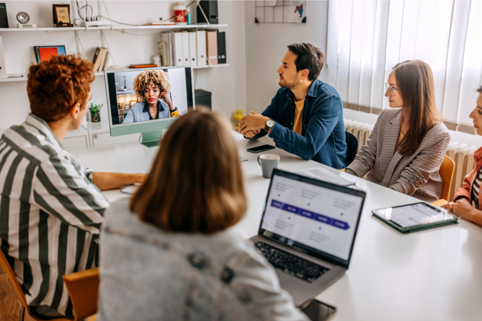 Top Event Keynote Speakers For In-Person and Hybrid Events