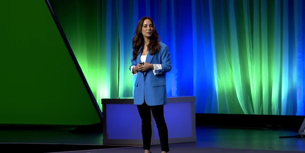 MARIANA ATENCIO: Be Authentic – Stop Covering
