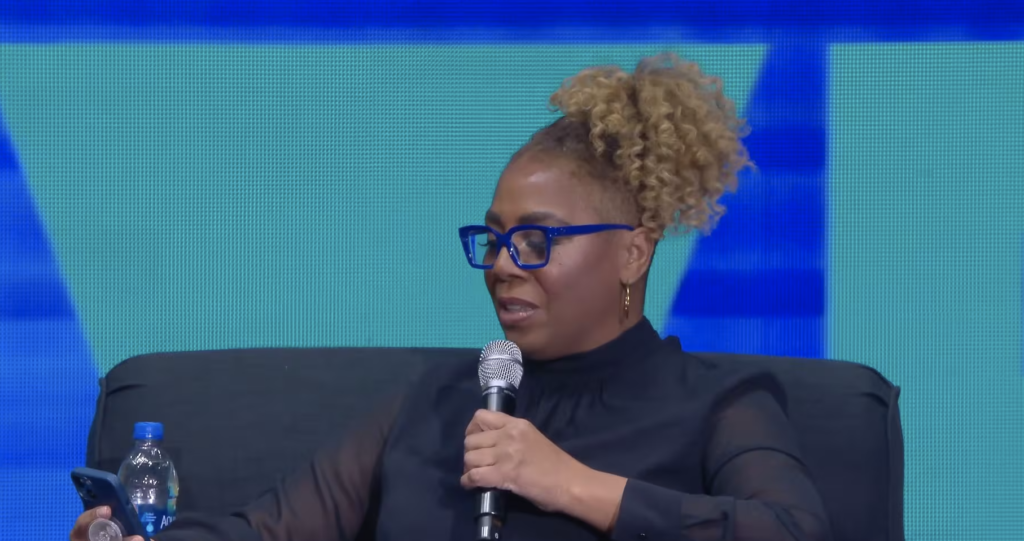 Wendee Lee Curtis – VeeCon – Bringing Change