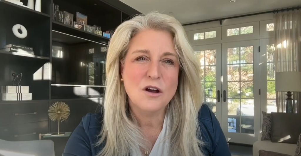 Lisa Bodell – Speech Overview: Unleashing Innovation