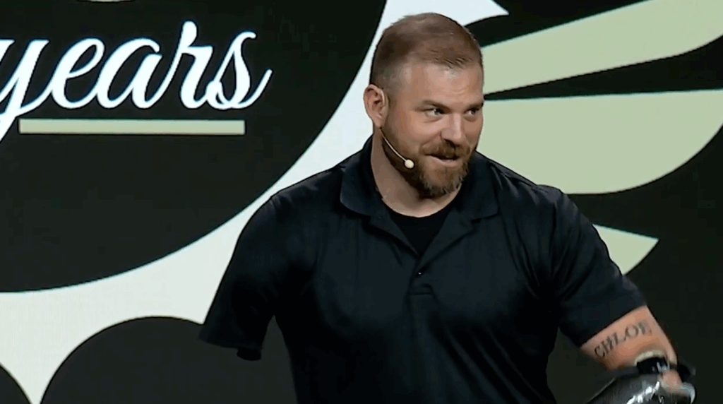 Speaker Demo Rel | Travis Mills