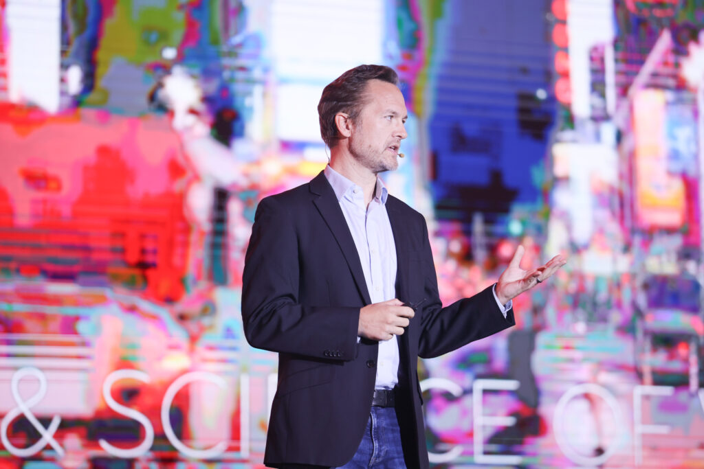 Alex Hunter – Keynote