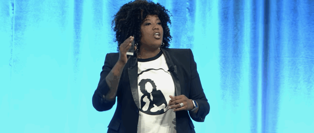 How to Thrive Through Constant Change in 2026 and Beyond | Cassandra Worthy Speaker Reel